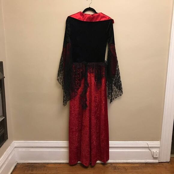 Incharacter Costumes L vampire queen red black maxi dress velvet Dress Only - Picture 8 of 13